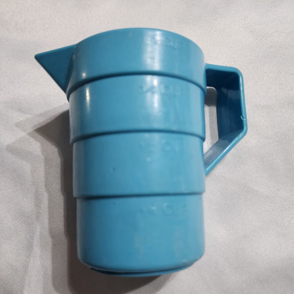 Vintage 1988 Hasbro Now Youre Cooking Blue Plastic Measuring Cup Toy Replacement